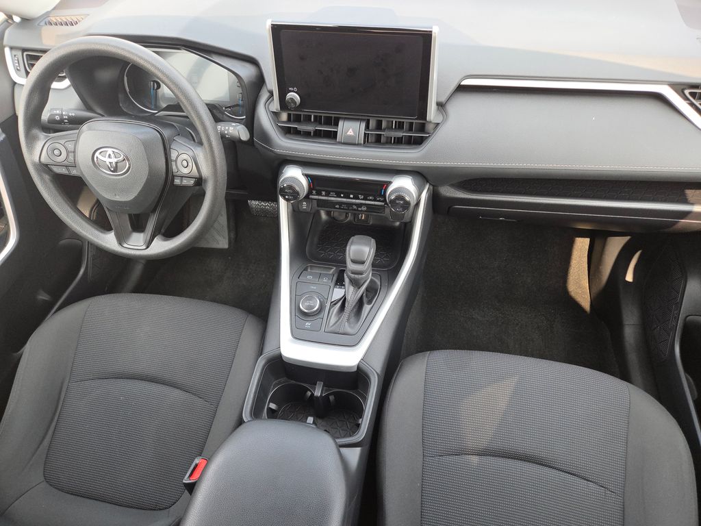 2024 Toyota RAV4 Hybrid LE photo 26