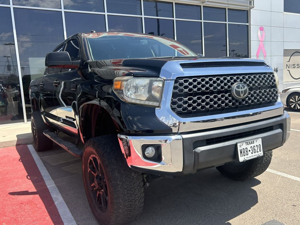 Used 2019 Black Toyota  image 17