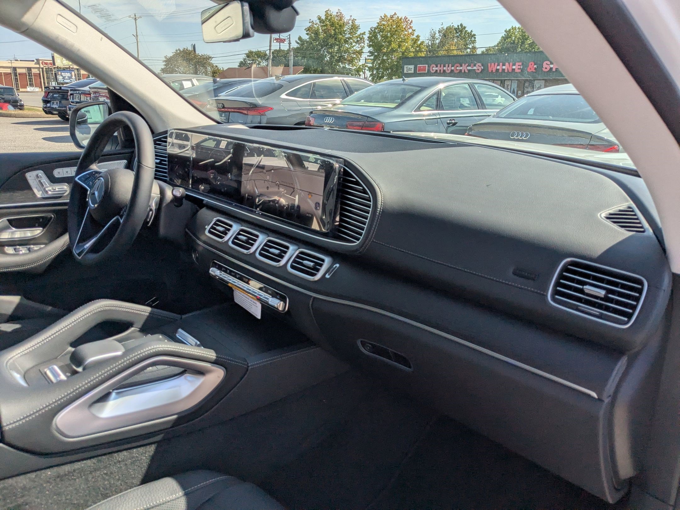 2026 Mercedes Benz GLS 450 4MATIC photo 38
