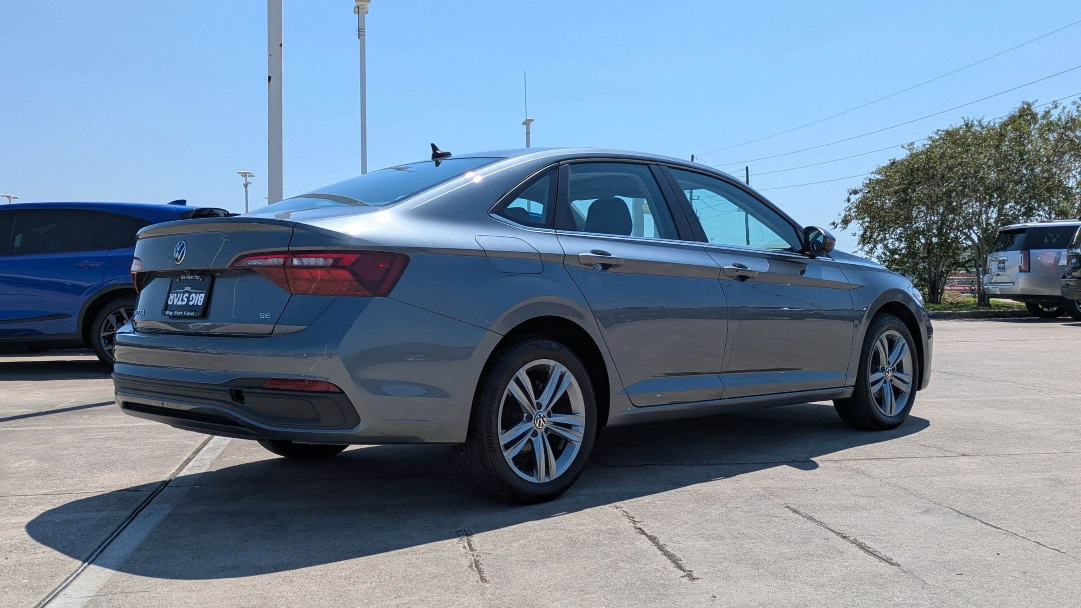 2024 Volkswagen Jetta 1.5T SE photo 3