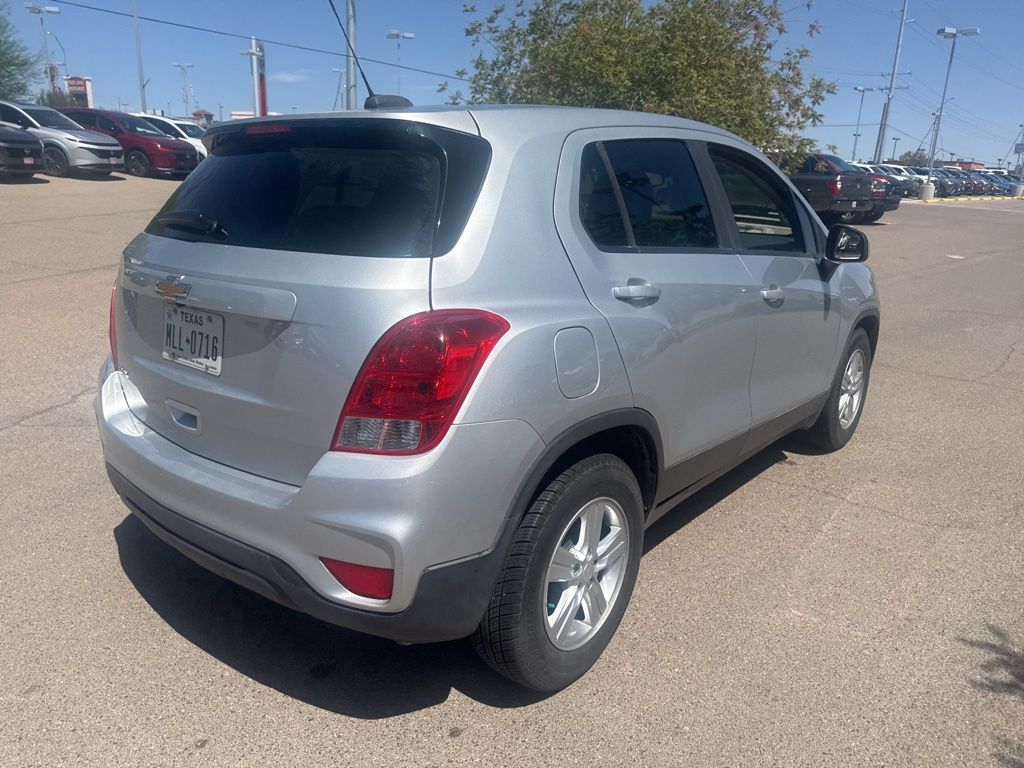 2019 Chevrolet Trax LS photo 15