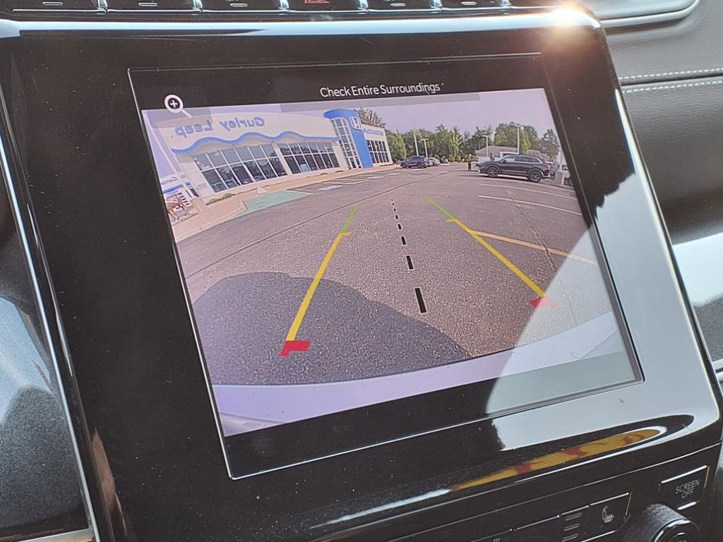2023 Jeep Grand Cherokee Altitude photo 19