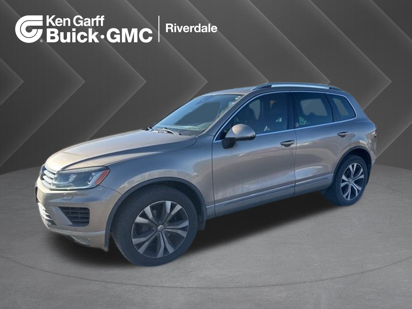 2017 Volkswagen Touareg Wolfsburg Edition's photo