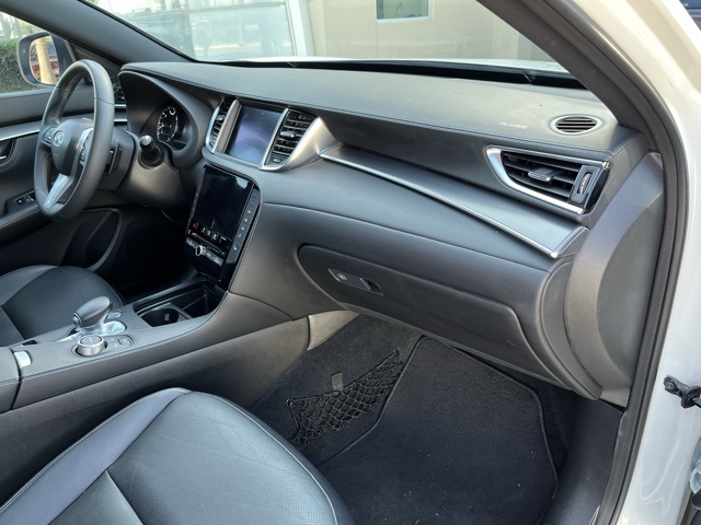 2023 Infiniti QX55 Luxe photo 22