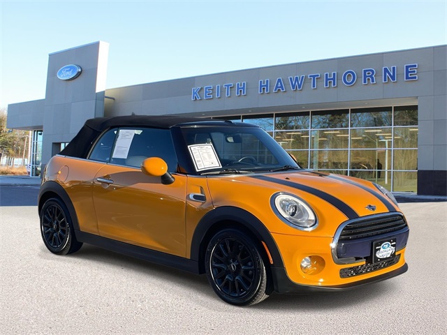 2017 MINI Cooper Base's photo