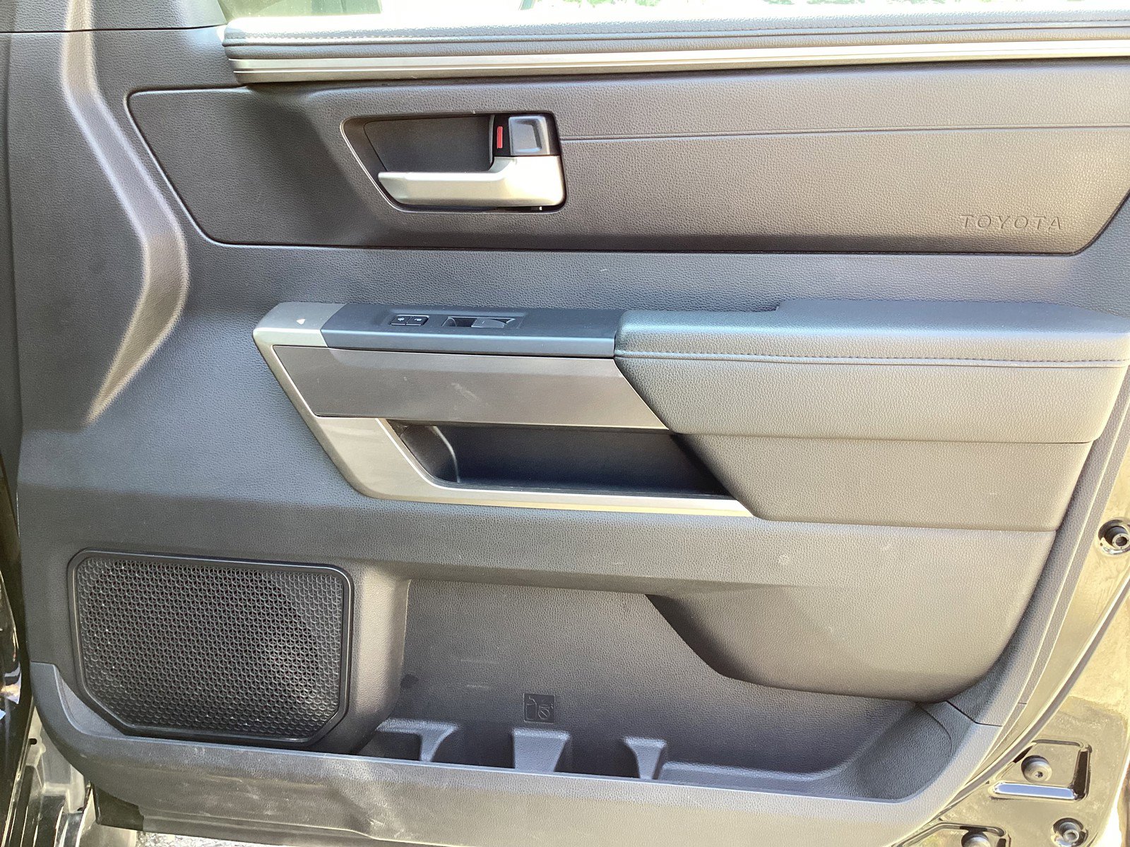 2022 Toyota Tundra SR5 photo 11