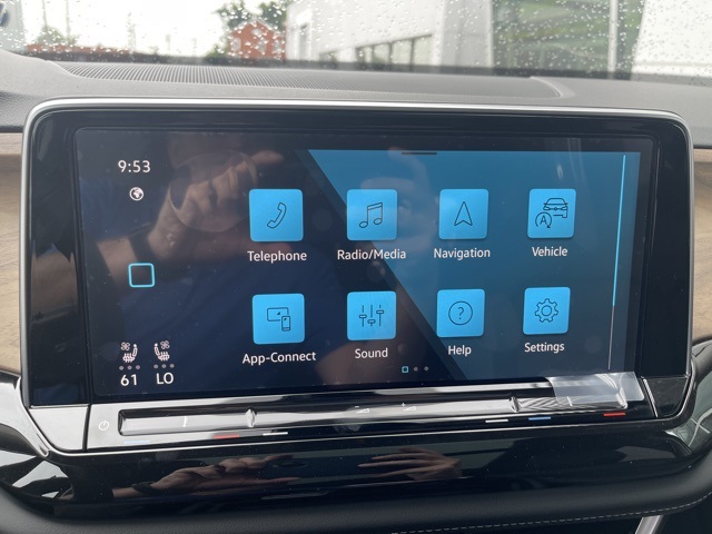 2025 Volkswagen Atlas SE Technology photo 19