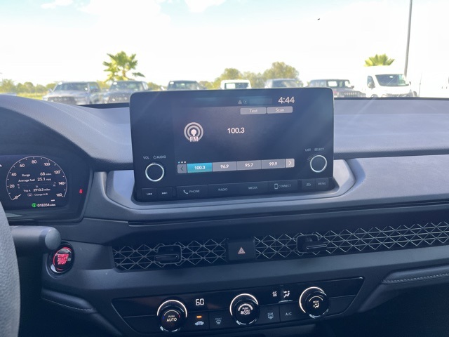 2024 Honda Accord LX photo 12