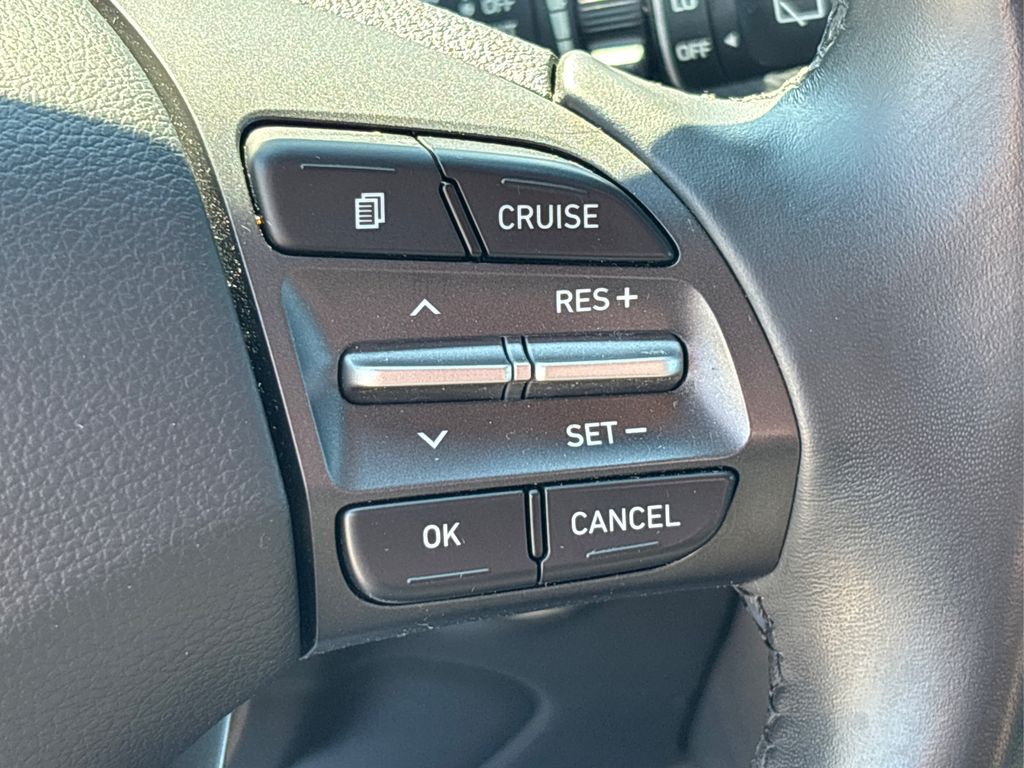 2021 Hyundai Kona SEL Plus photo 21