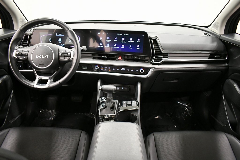 2024 Kia Sportage EX photo 2