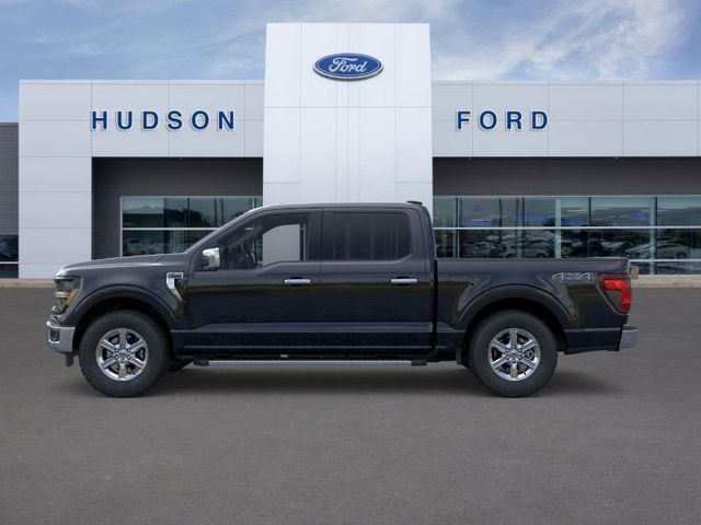 2025 Ford F-150 XLT photo 2
