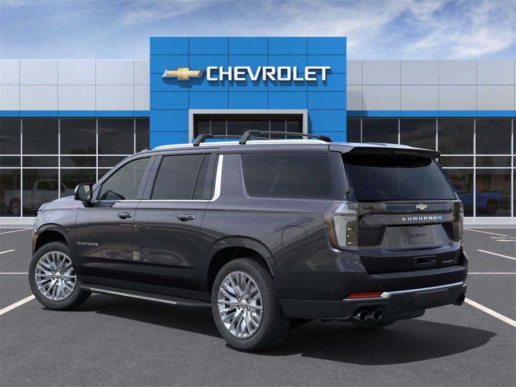 2025 Chevrolet Suburban Premier photo 3