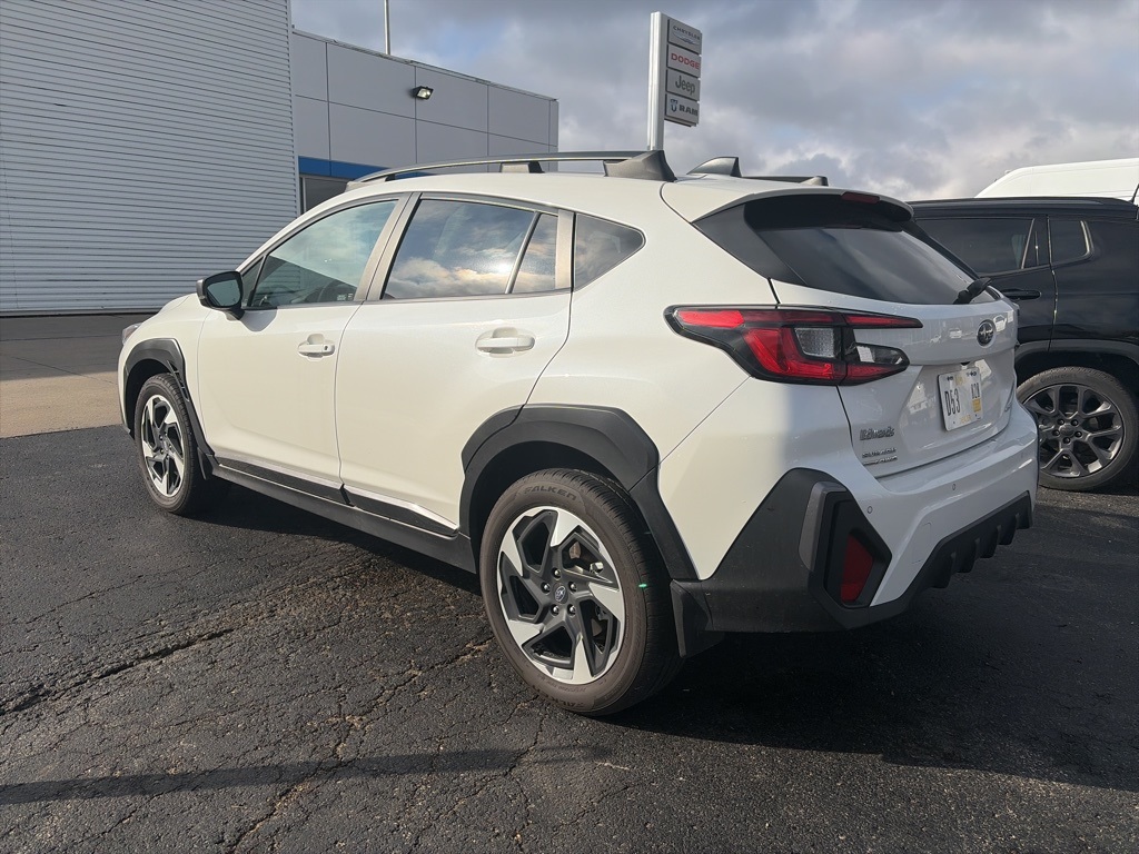 2024 Subaru Crosstrek Limited photo 2