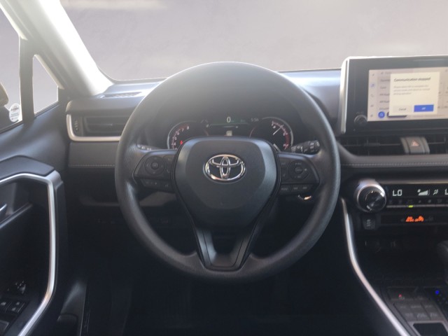 2024 Toyota RAV4 XLE photo 12