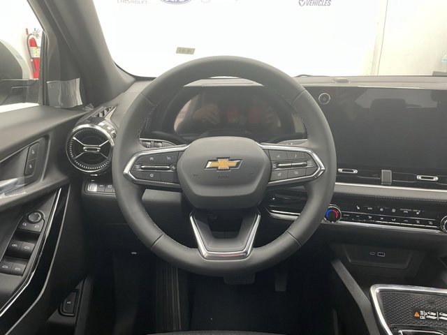 2026 Chevrolet Equinox LT photo 9
