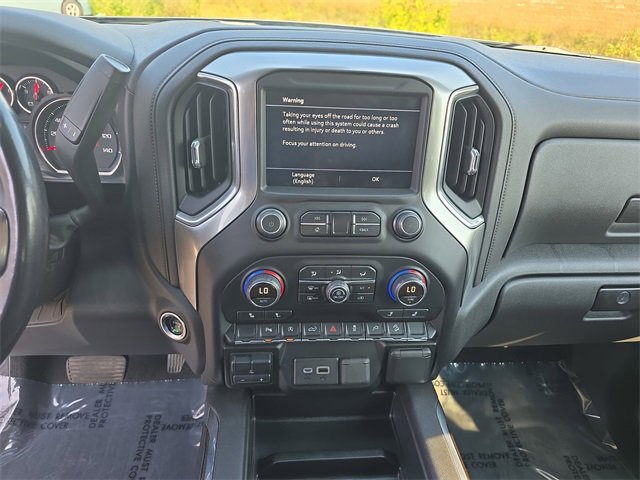 2019 Chevrolet Silverado 1500 RST photo 18
