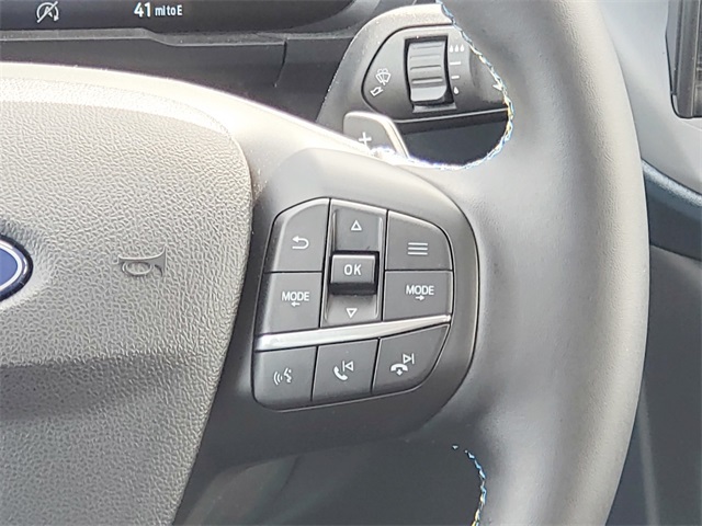 2025 Ford Maverick photo 25