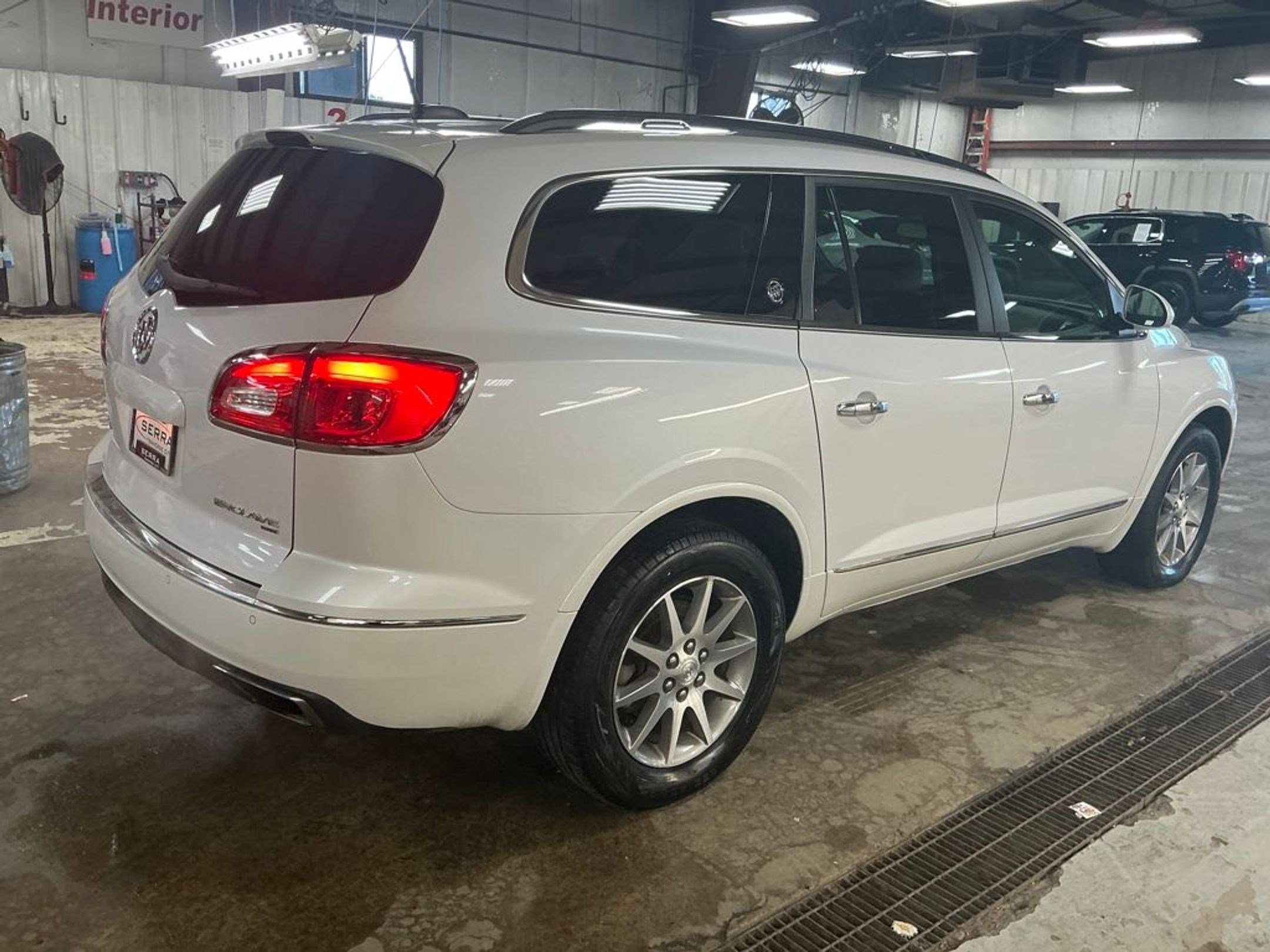 2016 Buick Enclave Leather photo 4