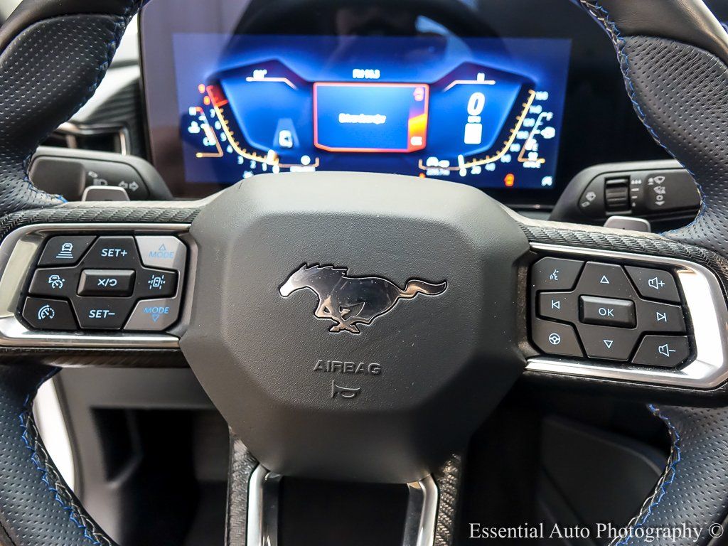 2024 FORD MUSTANG - Image 12
