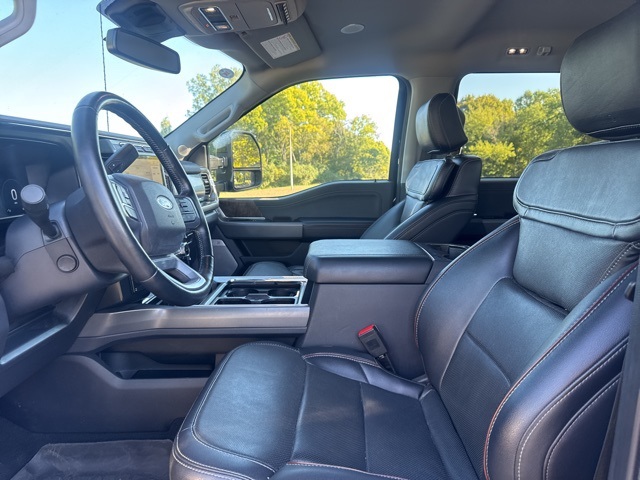 2023 Ford F-250 photo 15