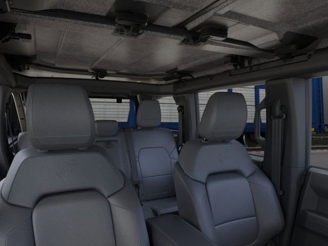 2025 Ford Bronco Outer Banks photo 9