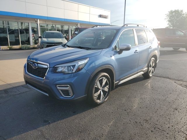 2020 Subaru Forester Touring photo 2