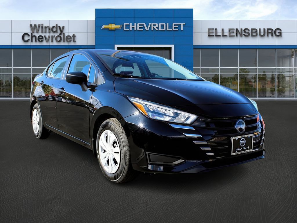 2025 Nissan Versa Sedan S