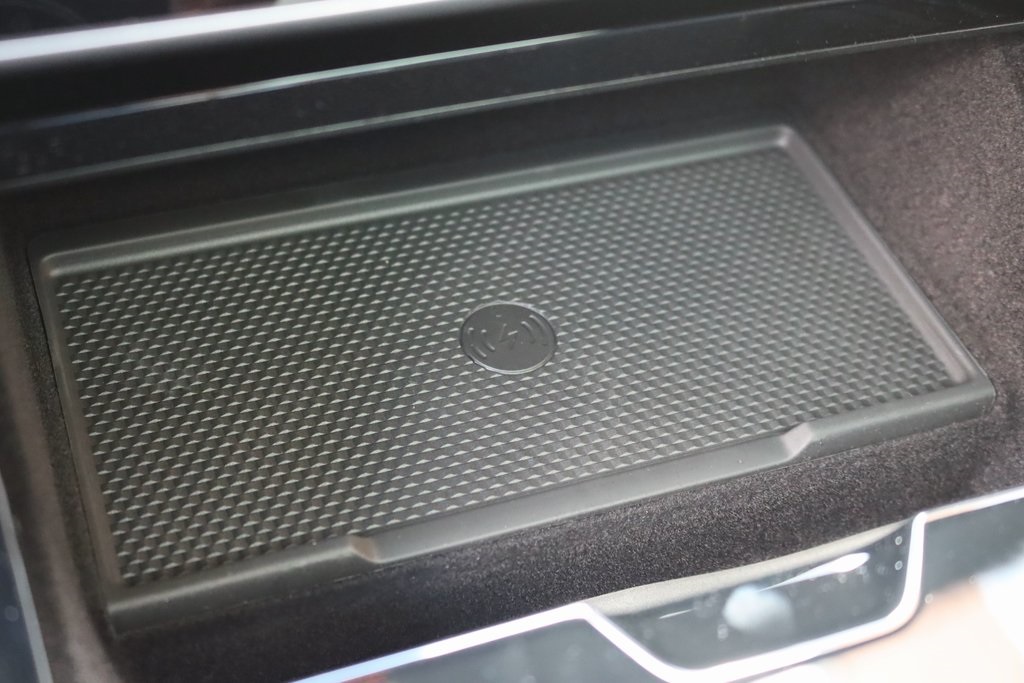 2025 Land Rover Range Rover Sport SE photo 21