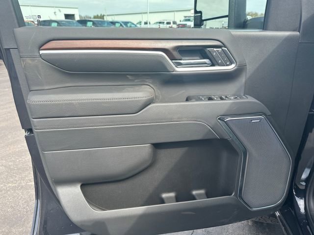 2025 Gmc Sierra 2500 HD Denali photo 2