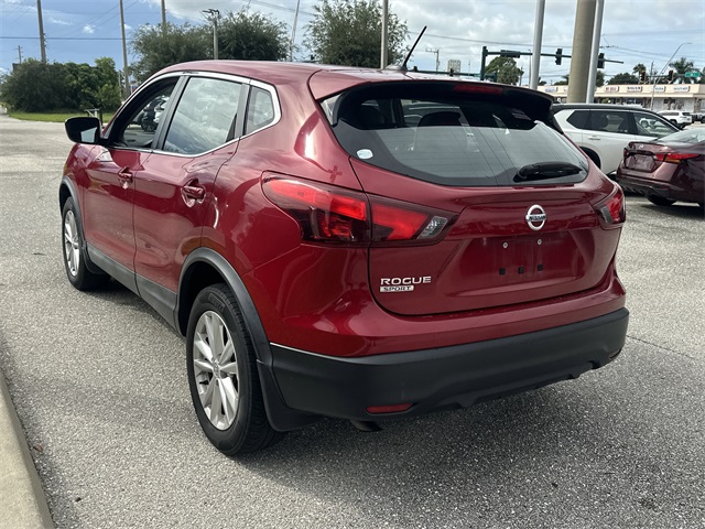 2017 Nissan Rogue Sport S photo 7