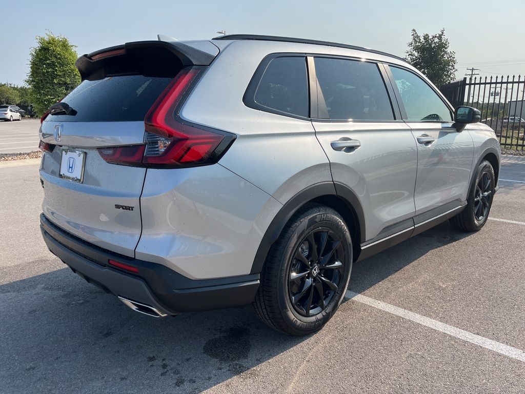 2026 Honda CR-V Hybrid Sport-L photo 3
