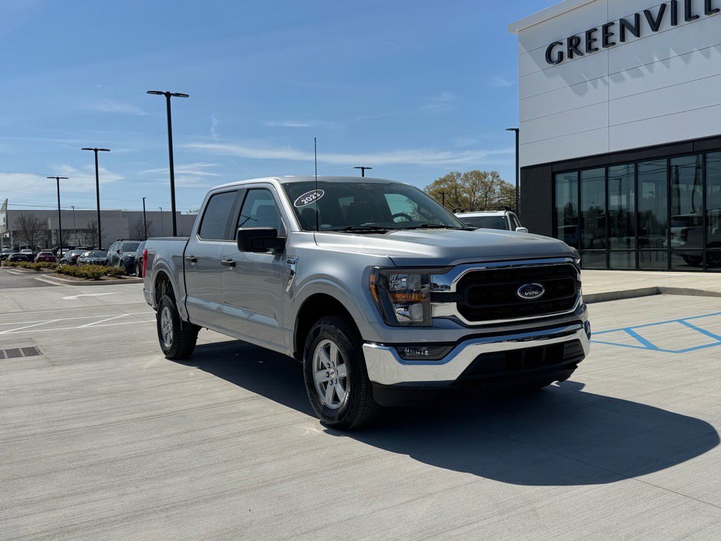 2023 Ford F-150 XLT photo 3