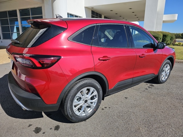 2026 Ford Escape Active photo 2
