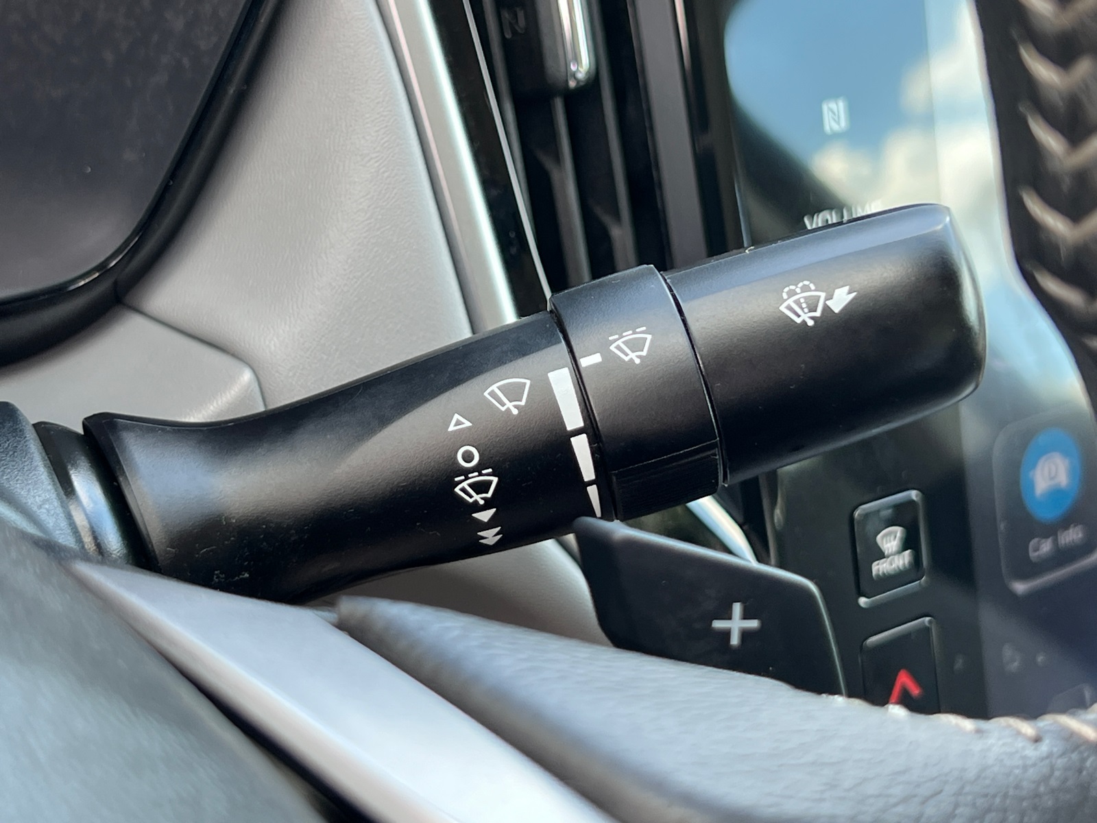 2024 Subaru Legacy Premium photo 28