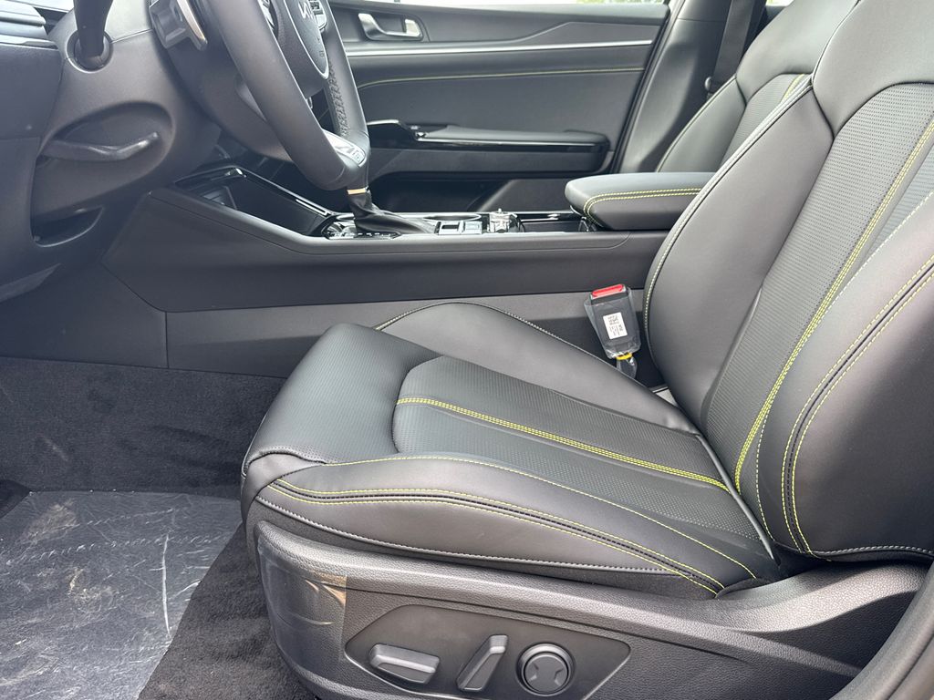 2026 Kia K5 GT photo 10
