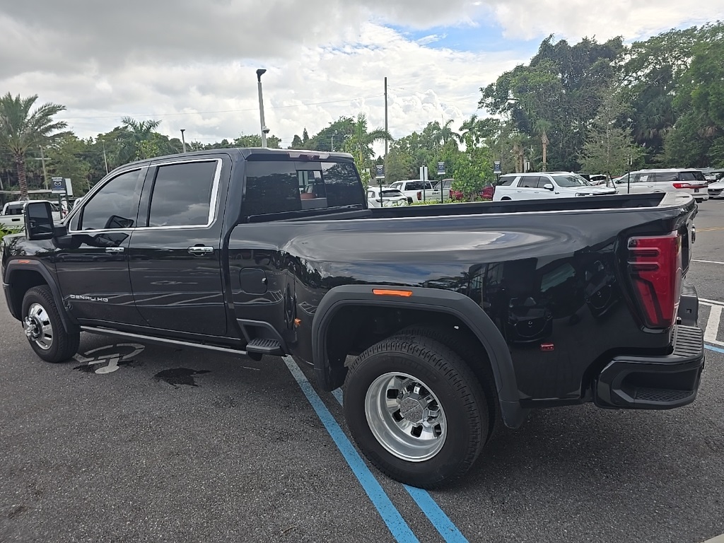 2024 Gmc Sierra HD Denali Ultimate photo 4