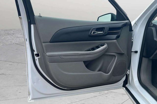 2016 Chevrolet Malibu Limited LS photo 26
