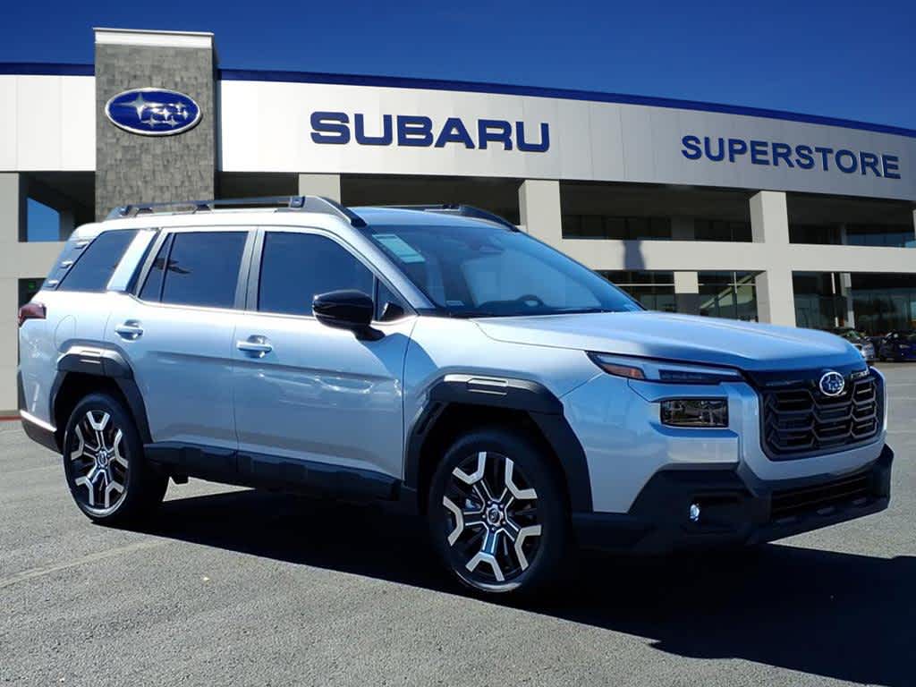 2026 Subaru Outback Touring's photo