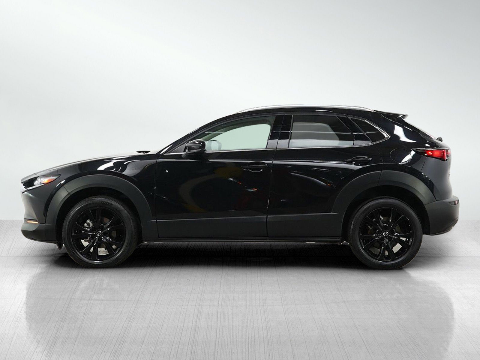 Used 2024 Mazda CX-30 Turbo Premium with VIN 3MVDMBDY9RM649337 for sale in Burnsville, Minnesota