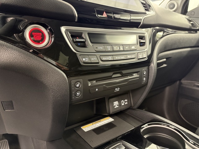 2020 Honda Pilot Elite photo 15