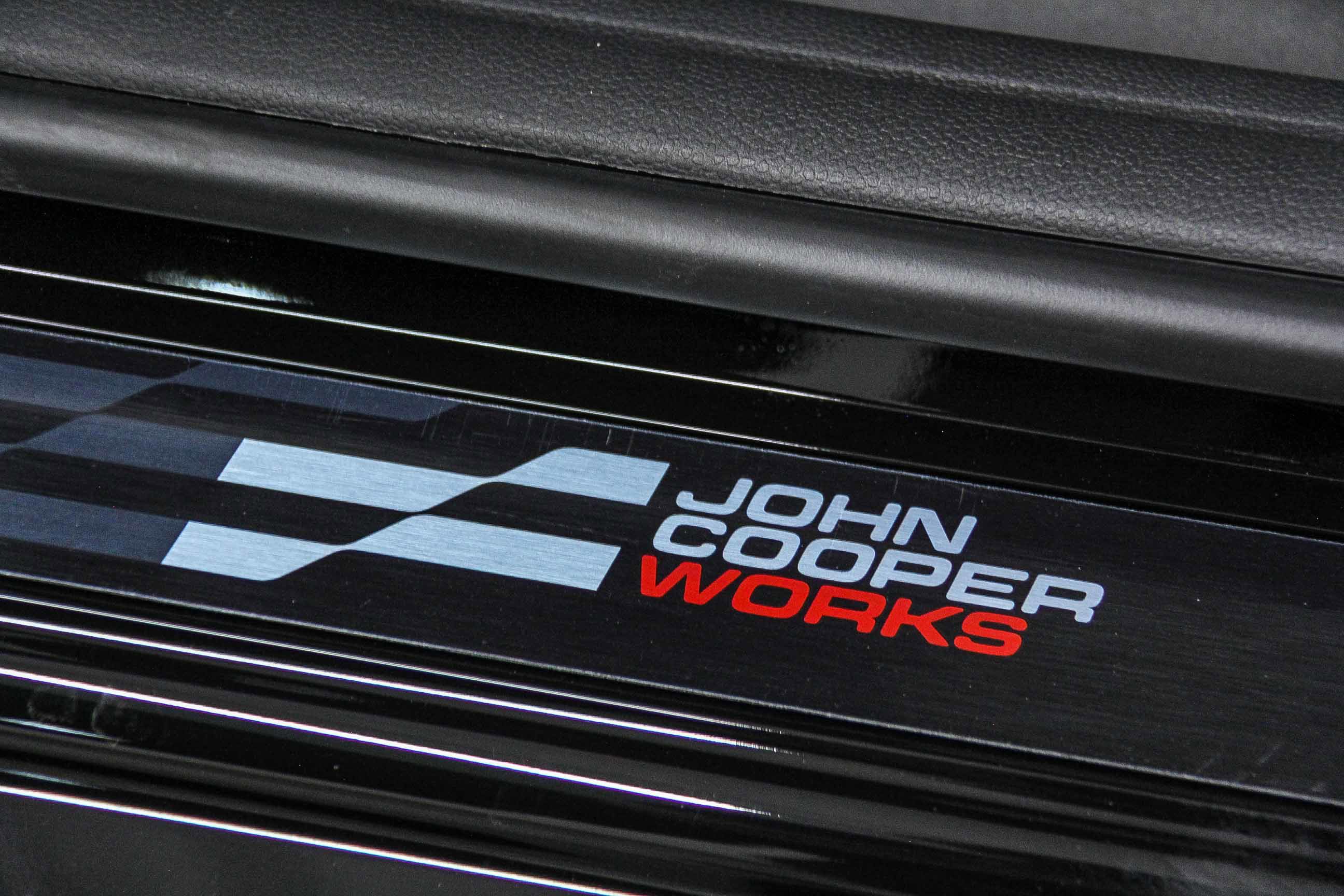 2026 Mini Cooper Hardtop S 2 Door Iconic photo 21
