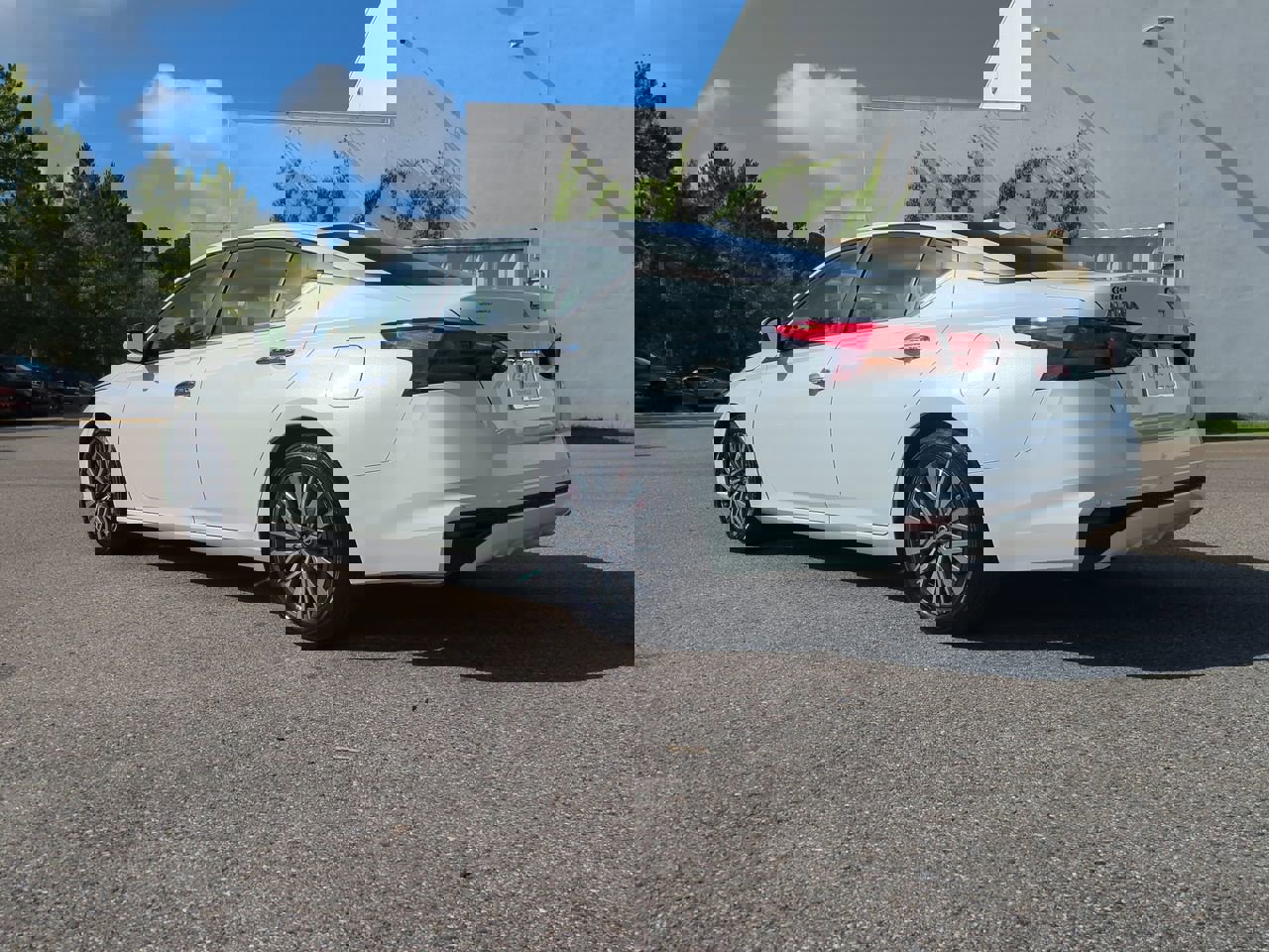 2023 Nissan Altima 2.5 SV photo 7