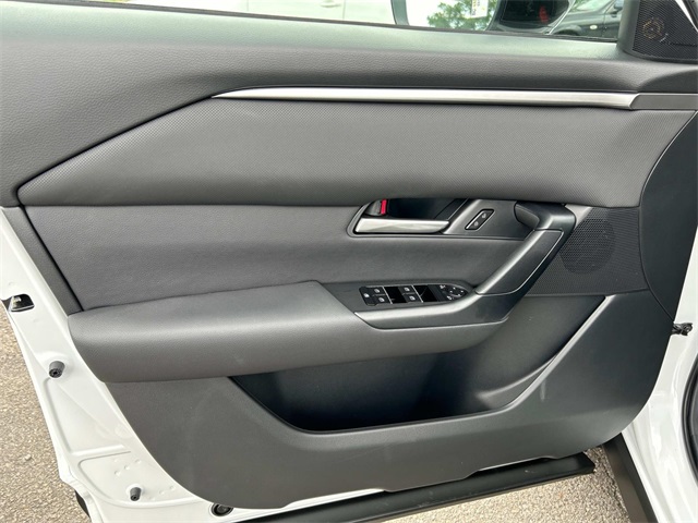 2025 Mazda CX-50 Preferred photo 22