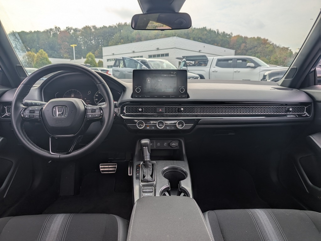 2025 Honda Civic Sport photo 9