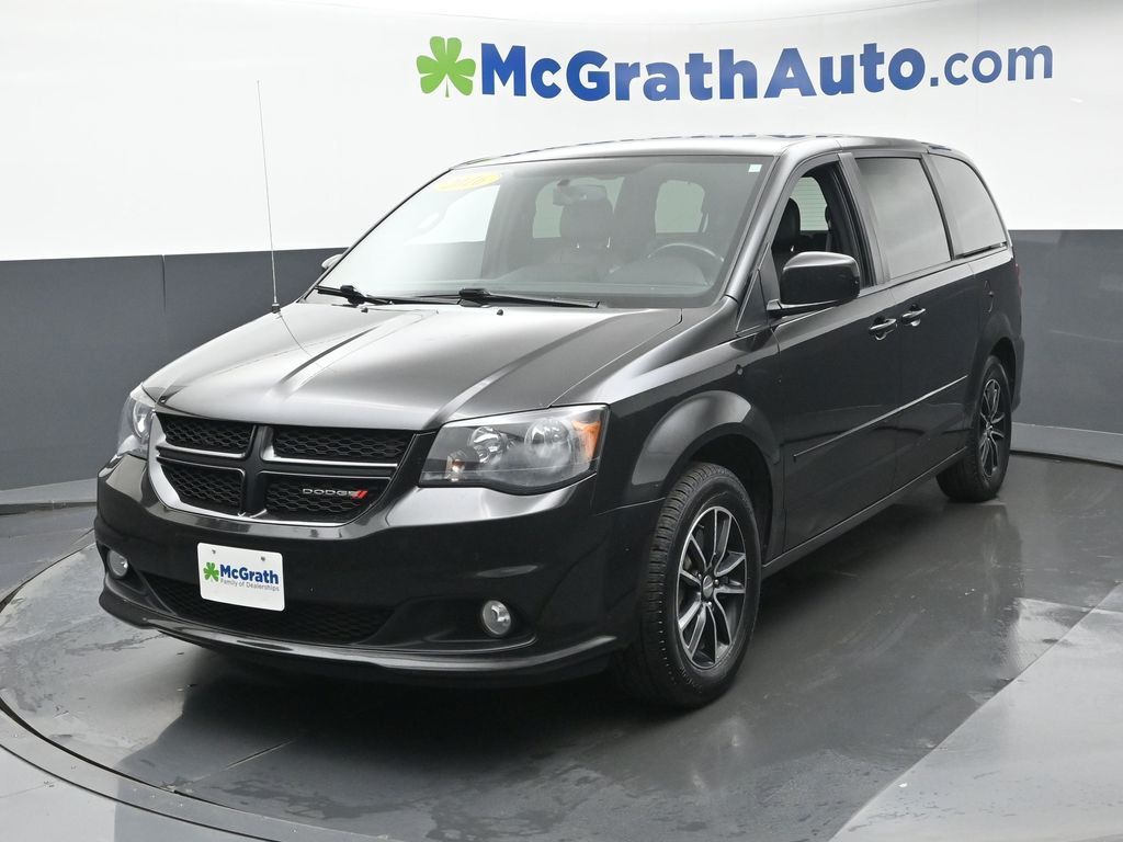 2016 Dodge Grand Caravan R/T photo 16
