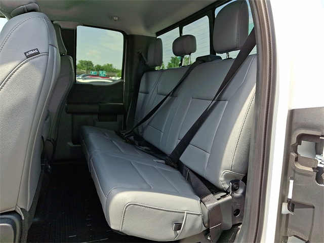 2025 Ford F-350 photo 7