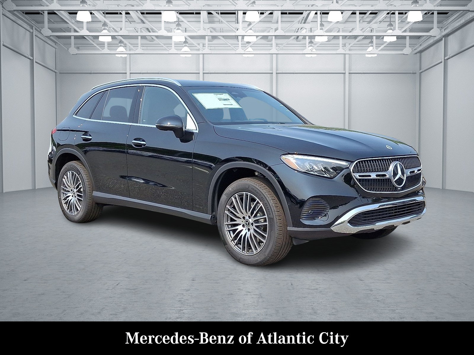 2025 Mercedes-Benz GLC
