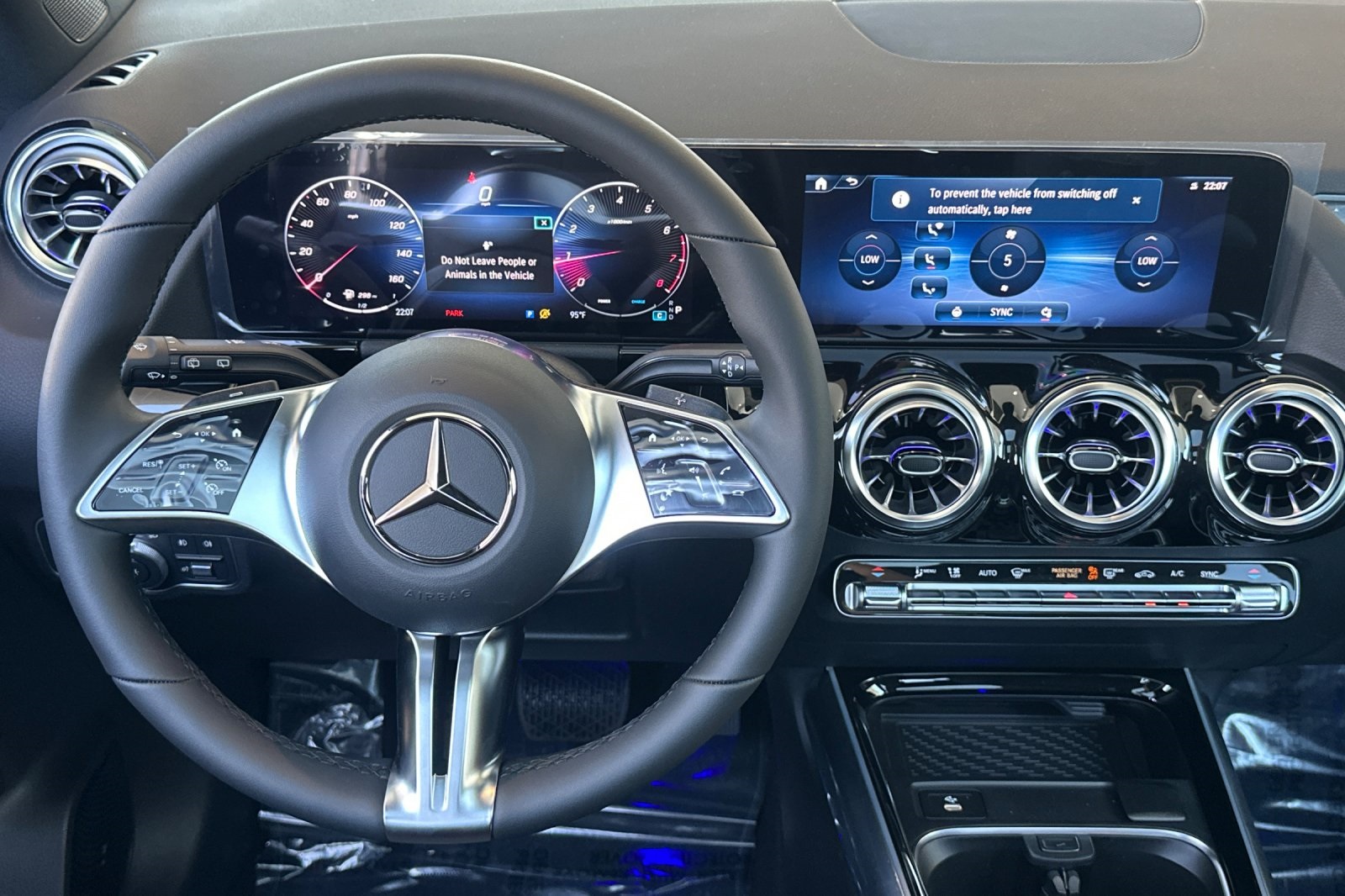 2026 Mercedes Benz GLA 250 4MATIC photo 12