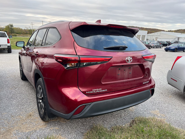 2020 Toyota Highlander XLE photo 4