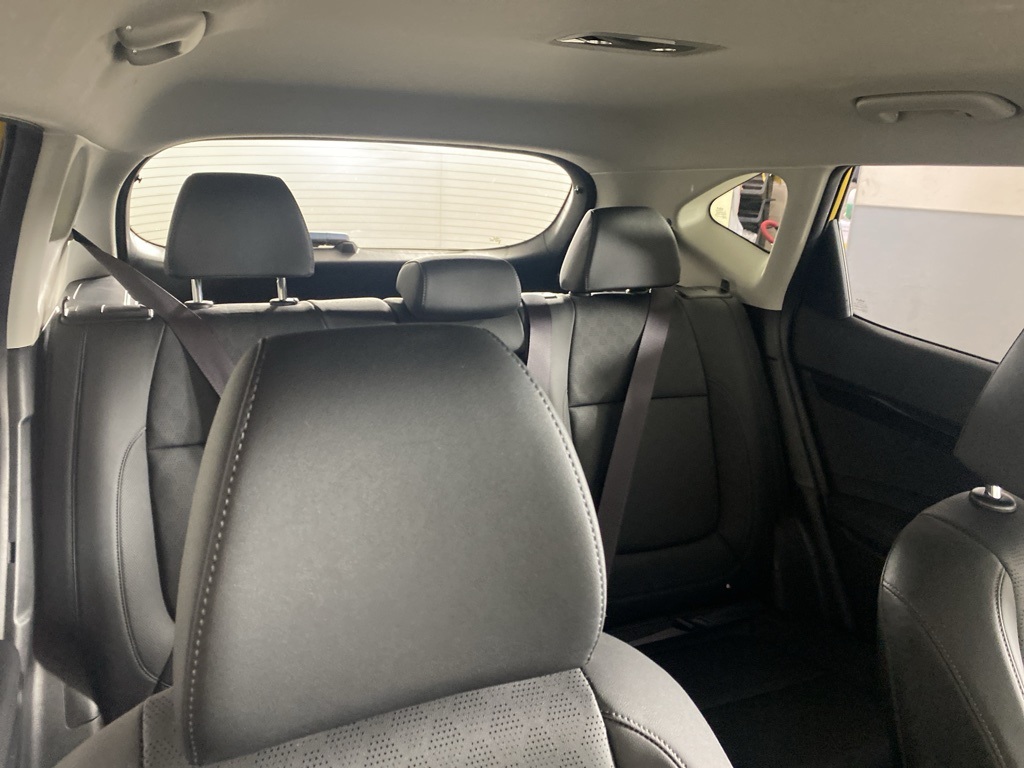 2022 Kia Seltos SX photo 23